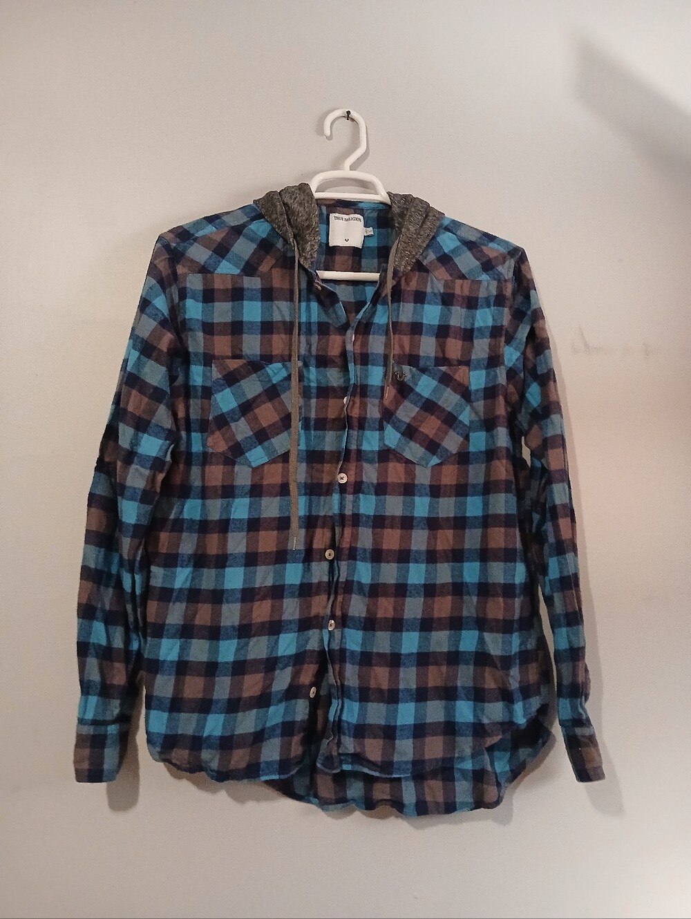 True Religion Ladies Hooded Flannel Type  Plaid Shirt. Size XXL.